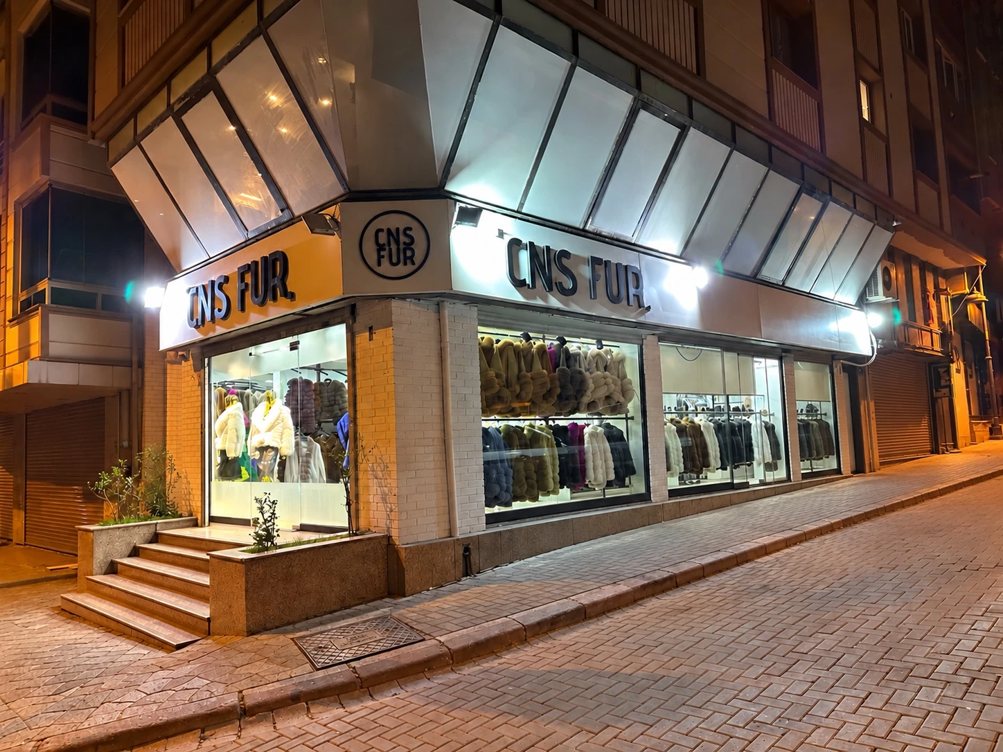 Magazinul CNS FUR · Istanbul